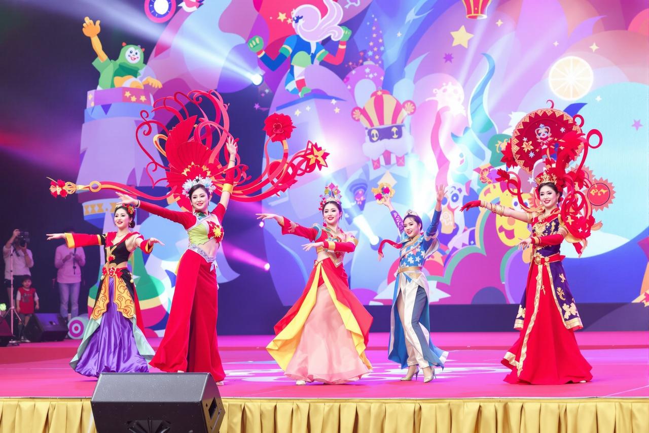 啪啪视频2026年度影迷嘉年华